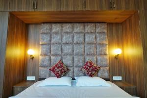 Villa Homey Inn , Srinagar -3 Kms from Dal Lake & City Centre Raj Bagh