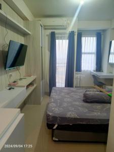 Cozy Studio Apartemen Transpark Cibubur by Royal Home Indonesia