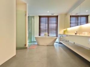 Pranaluxe 4 Bedroom Pool Villa C7