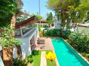 Pranaluxe 4 Bedroom Pool Villa C7