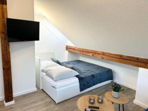 LGH-Moderne, ruhige Wohnung, Nähe zum Flughafen und Autobahn, 24h-self-check-in, vollausgestattet, DisneyPlus, Waschmaschine