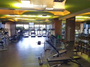 Scandi Inspired Studio in Knightsbridge, Makati