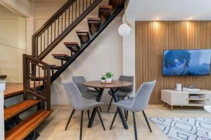 Furnished 3BR Townhouse Near Cebu IT Park with Parking, Fast WiFi, Netflix and More