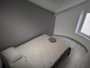 Danis Central Square