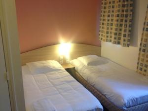 Hotels Cesar Hotel : photos des chambres