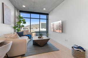 Exclusive Dwntwn Retreat-Salt Palace & DeltaCenter