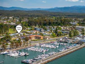 Fairways 18 - cottage in the centre of town