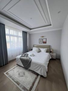 Penthouse Griha, Lazimpat