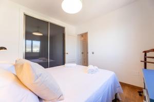 VB Myramar 1BDR Penthouse Centre-Coast