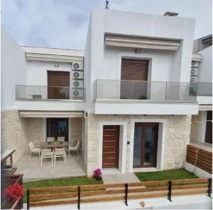 Villa Bobakis - 梅塔诺佛希斯