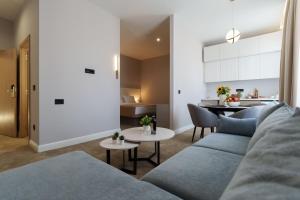 Move In Aparthotel