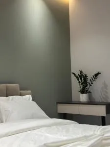 The Roots Boutique Hotel - Шкодер