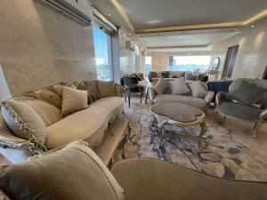 EG-CN-62 Three BR Nial View