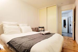 Calm apt withyard 900m to Galerie Lafayette N9-3