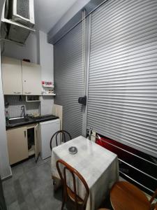 S Apartment