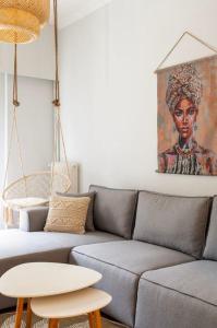 Ellas Cozy escape with balcony!