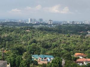 Minsu 3 Bedroom and 3 Bathroom, City Center, Beach, shopping, relax in Danga Bay, Johor Bahru