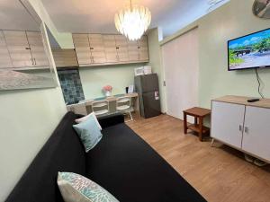 Comfy Relax Condo at the Rise Makati