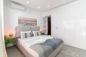 Mila Hidden GEM Apart in Kolonaki with backyard