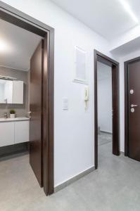 Mila Hidden GEM Apart in Kolonaki with backyard