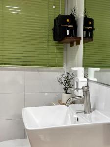 Seoul, Goody Station 8 minutes walk, Airport Bus 5 minutes walk, Subway Line 2, transportation convenience, central location, Guro Digital Complex Stay Hana