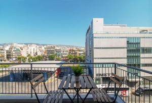 Ranias flat-5 mins to Acropolis