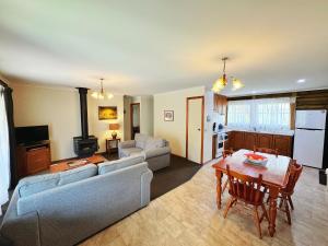 Halls Gap Log Cabins