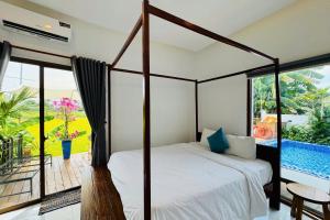 Biệt Thự Có Hồ Bơi Riêng (Villa with Private Pool)