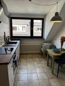 Schöne DG - Wohnung in Bonn