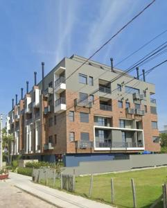 Loft lindo a 300m da praia de Jurerê