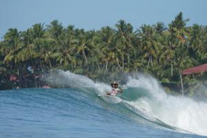 Lilys Nias Surf Camp
