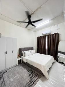 DFarah Homestay Teluk Intan 3Bilik