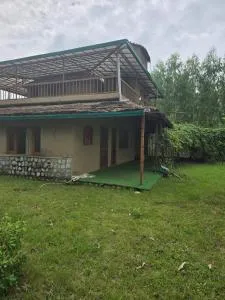 Rainforest Retreat - Bihārīgarh