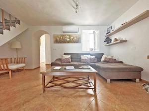 Casa Cerro Luna Con Chimenea