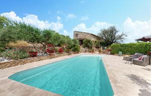 Gorgeous Home In Fontarèches