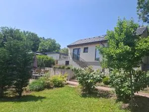 Napsugár Vendégház - Pócsmegyer