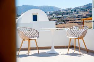 Eutixia Houses