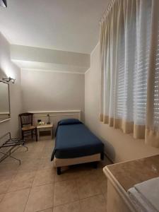 Basic Single Room room in Hotel Classicano