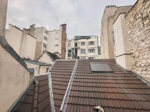 Lovely Rooftop designed Apt 200m to Panthéon N5-22