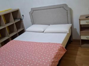 Appartements Maison de Ville PEZENAS : photos des chambres
