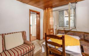 Awesome Apartment In Novi Vinodolski