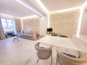 LUXURY IN "PLAZA LUCEROS" in the heart of the city & beach