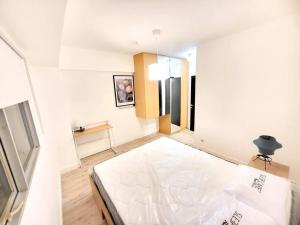 Cozy Homey Apartment in Kuningan, Jakarta