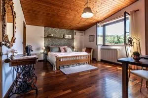 Copper House - Frisa