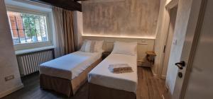 3 Bedrooms Old Town Secret Gem with Private Garden