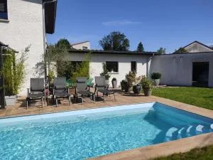 Le Doubs repère - 贝桑松