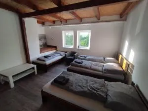 Penzion - sklipek Otáhalovo - Starý Poddvorov