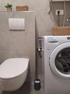 Lumada Apartment Free Garage Parking