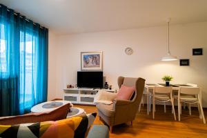 Flexible SelfCheckIns 107 - Zagreb - Garage - Loggia - Bedroom