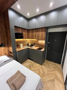 Riverside Heritage Lux and Modern